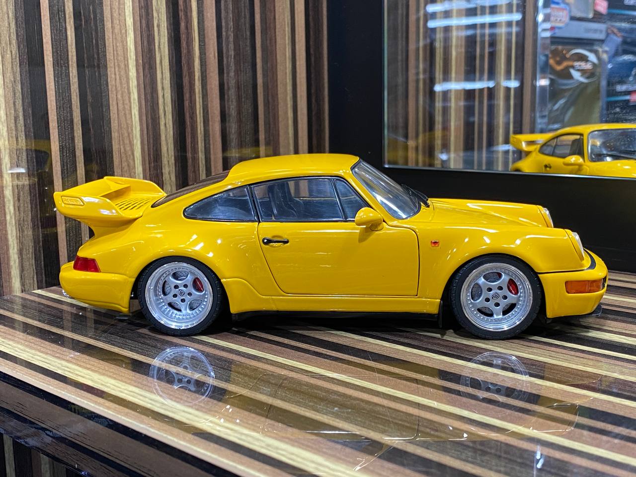 Porsche 911 3.8 RS Solido