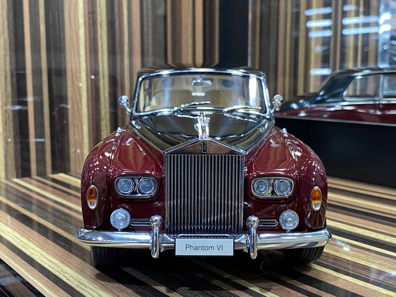 Rolls-Royce Phantom VI Kyosho