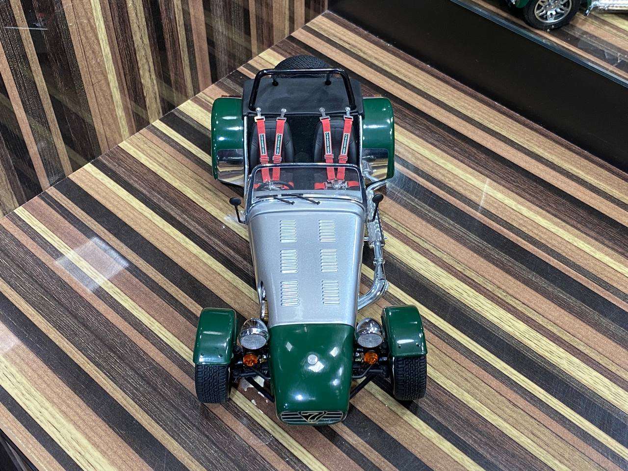 1/18 DiecastCaterham Super Seven Cycle Fender Kyosho Scale Model Car|Sold in Dturman.com Dubai UAE.