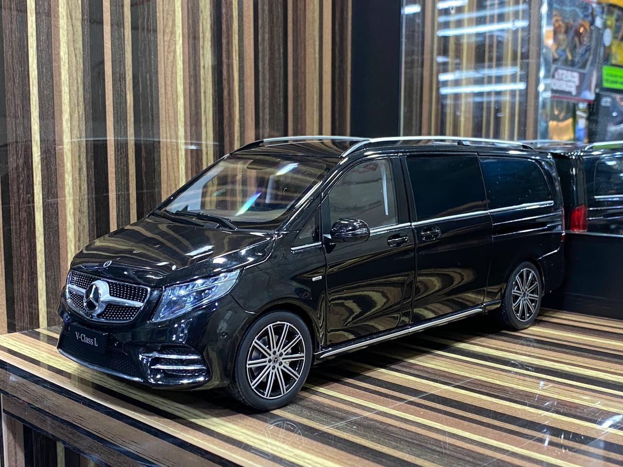 Mercedes-Benz V-Class L Norev