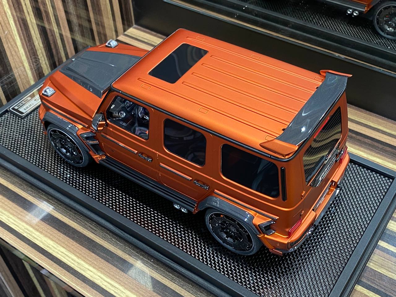 Mercedes-Benz Brabus 900 Rocket Bronze MotorHelix