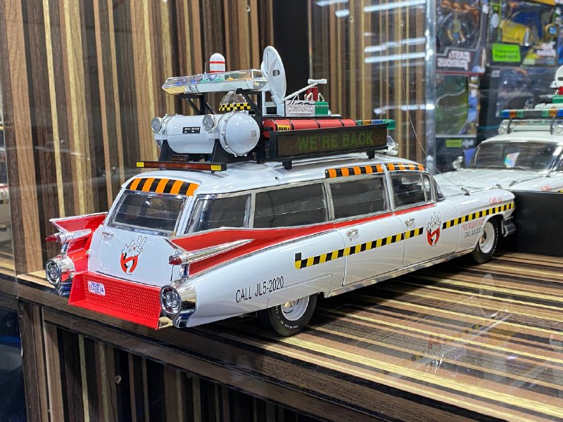 Ghostbusters II Cadillac ECTO-1A HOT WHEELS Elite
