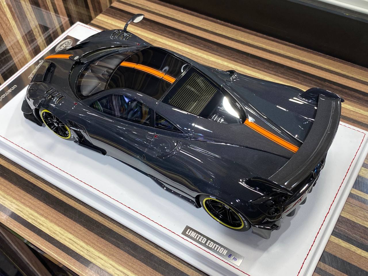 1/18 Pagani Huayra BC Carbon One Model