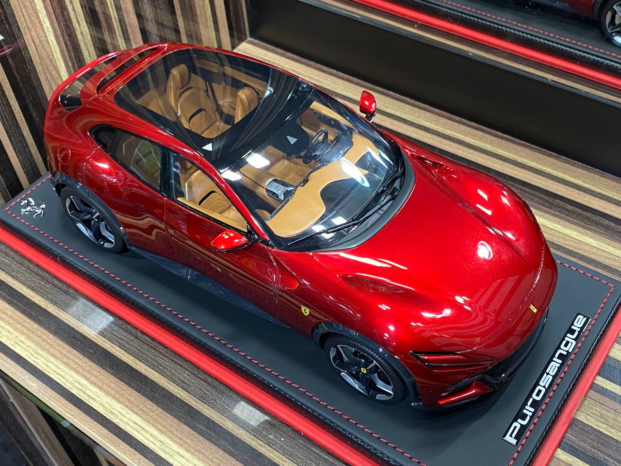 1/18 Ferrari Purosangue RED MR Collection