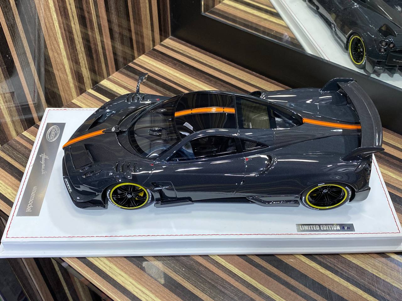 1/18 Pagani Huayra BC Carbon One Model