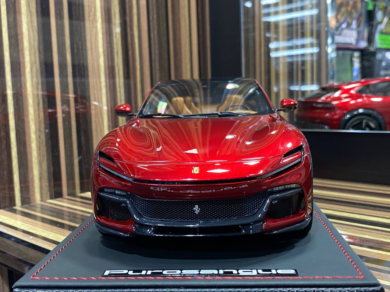 1/18 Ferrari Purosangue RED MR Collection