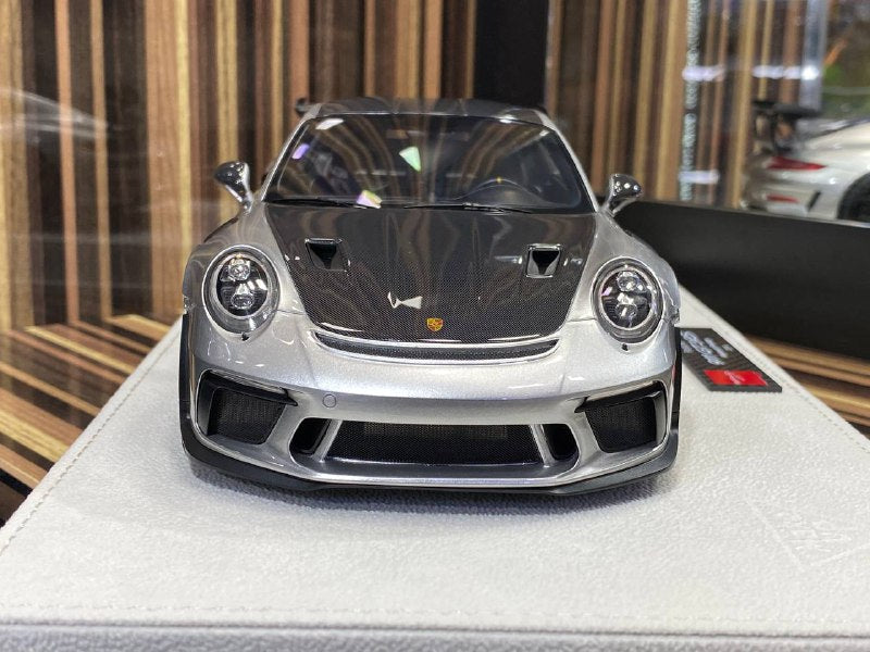 1/18 Porsche 911 GT3 RS 992.1 silver metallic by Make Up|Sold in Dturman.com Dubai UAE.