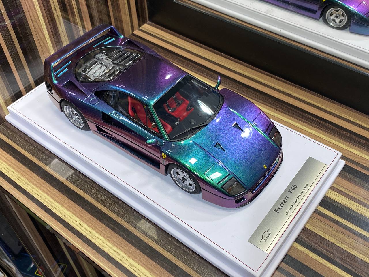 1/18 Ferrari F40 33/50 Chameleon by GL Model|Sold in Dturman.com Dubai UAE.