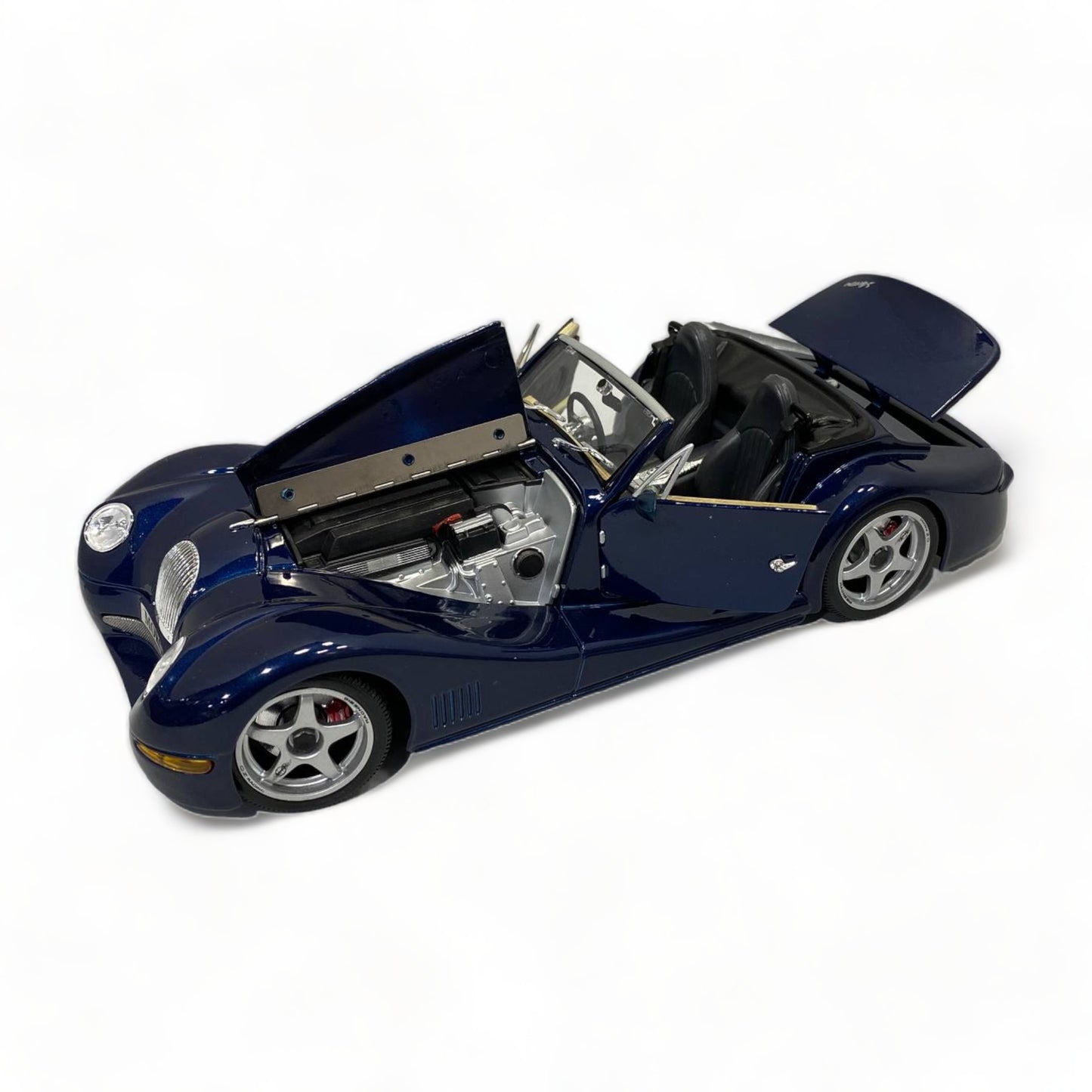 MORGAN AERO 8 BLUE 1/18 by Bburago