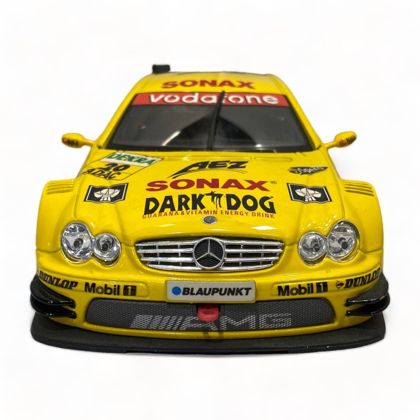 1/18 Diecast Mercedes bent CLK-DTM YELLOW 2004 Bburago
