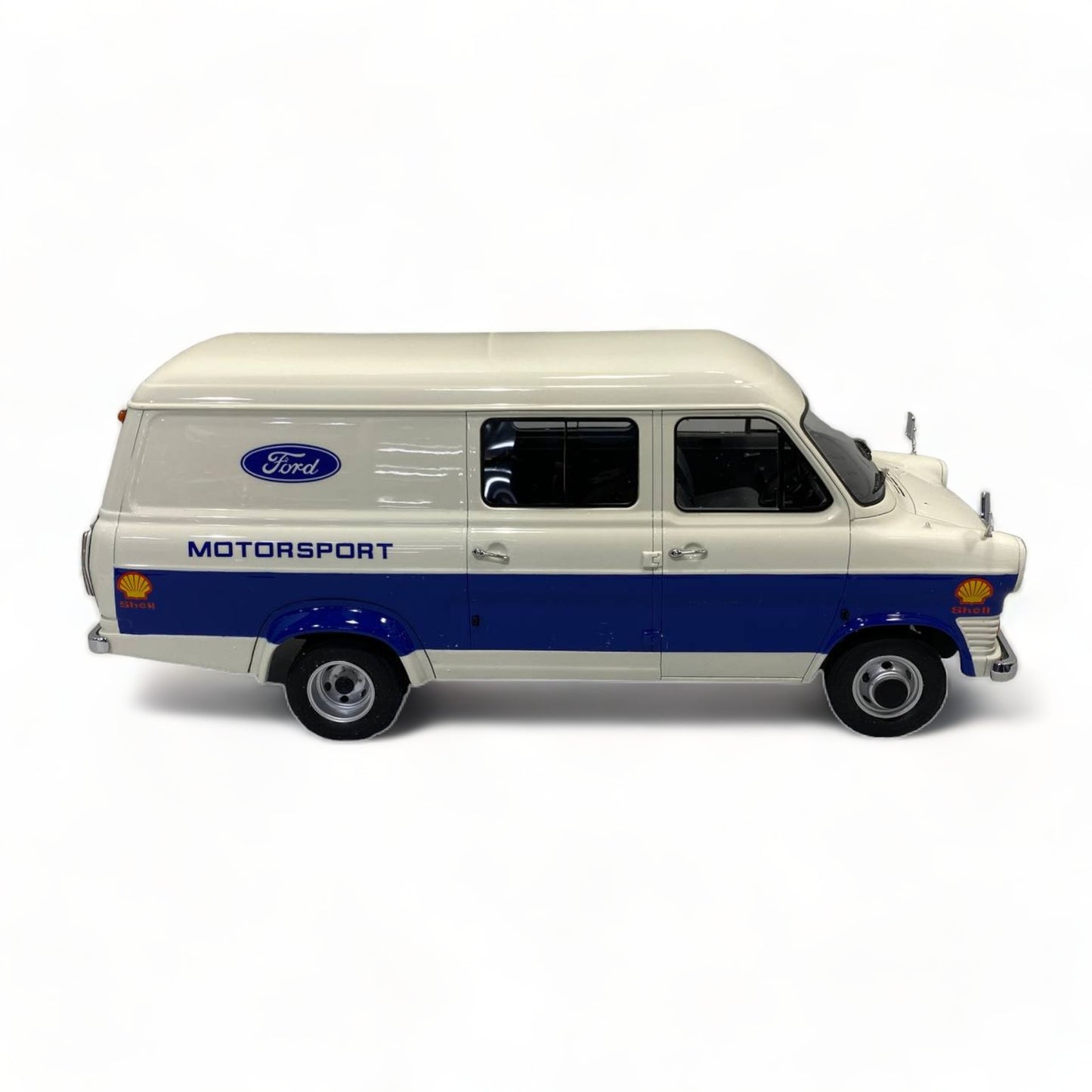 Premium ClasiXXs Ford Transit MK1 - White (1/18 Scale)