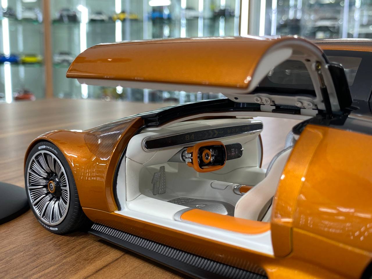 1/12 Diecast Model – Mercedes-Benz Vision One-Eleven | NZG Modelle GmbH Dealer Edition | Golden Wagener | Limited 1111 pcs | Full Opening