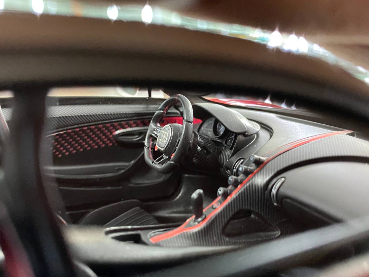 ★ 1:18 H&H Bugatti Chiron Pur Sport – Grand Prix White – Limited Edition of 30