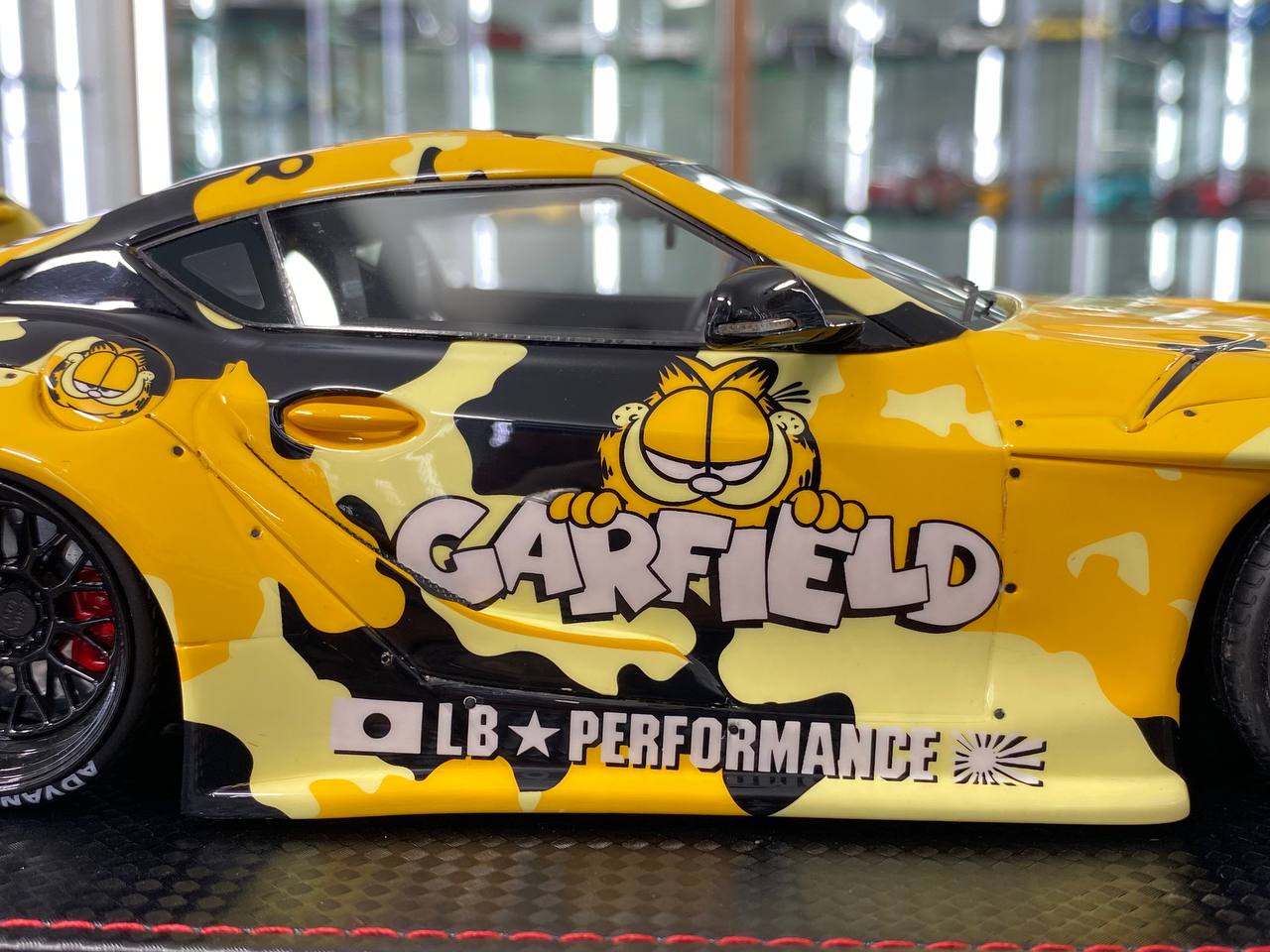1/18 Resin Model – Runner Toyota Supra MK5 A90 LBWK in Garfield Yellow Ltd.Edn.40 pcs