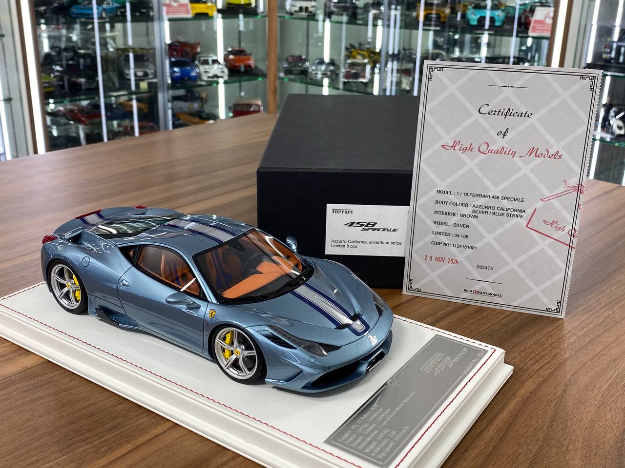 1/18 Resin – Ferrari 458 Speciale | Davis & Giovanni | Azzurro California with Silver / Blue Stripe