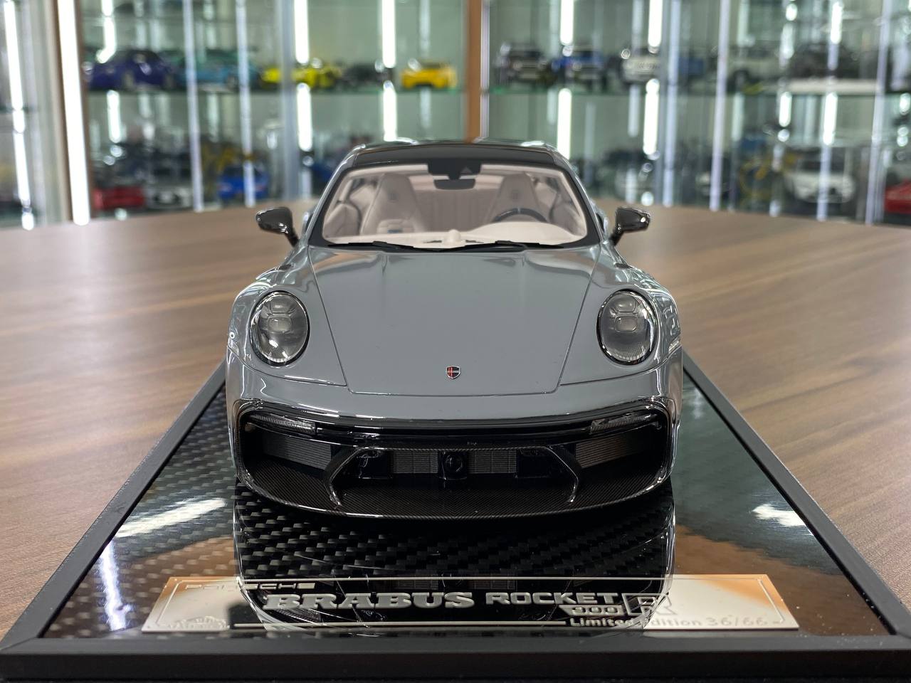 1:18 Resin VIP Model Porsche Brabus Rocket 900 R Grey – Limited 1 of 66