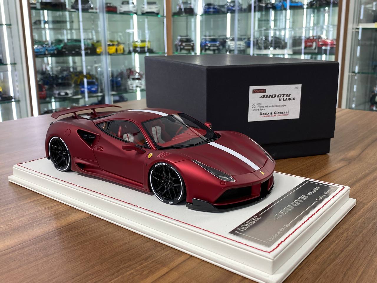 1:18 Resin Model – Davis & Giovanni Ferrari 488 GTB N-Largo – Matt Chrome Red, White/Black Stripe – Limited 5 pcs