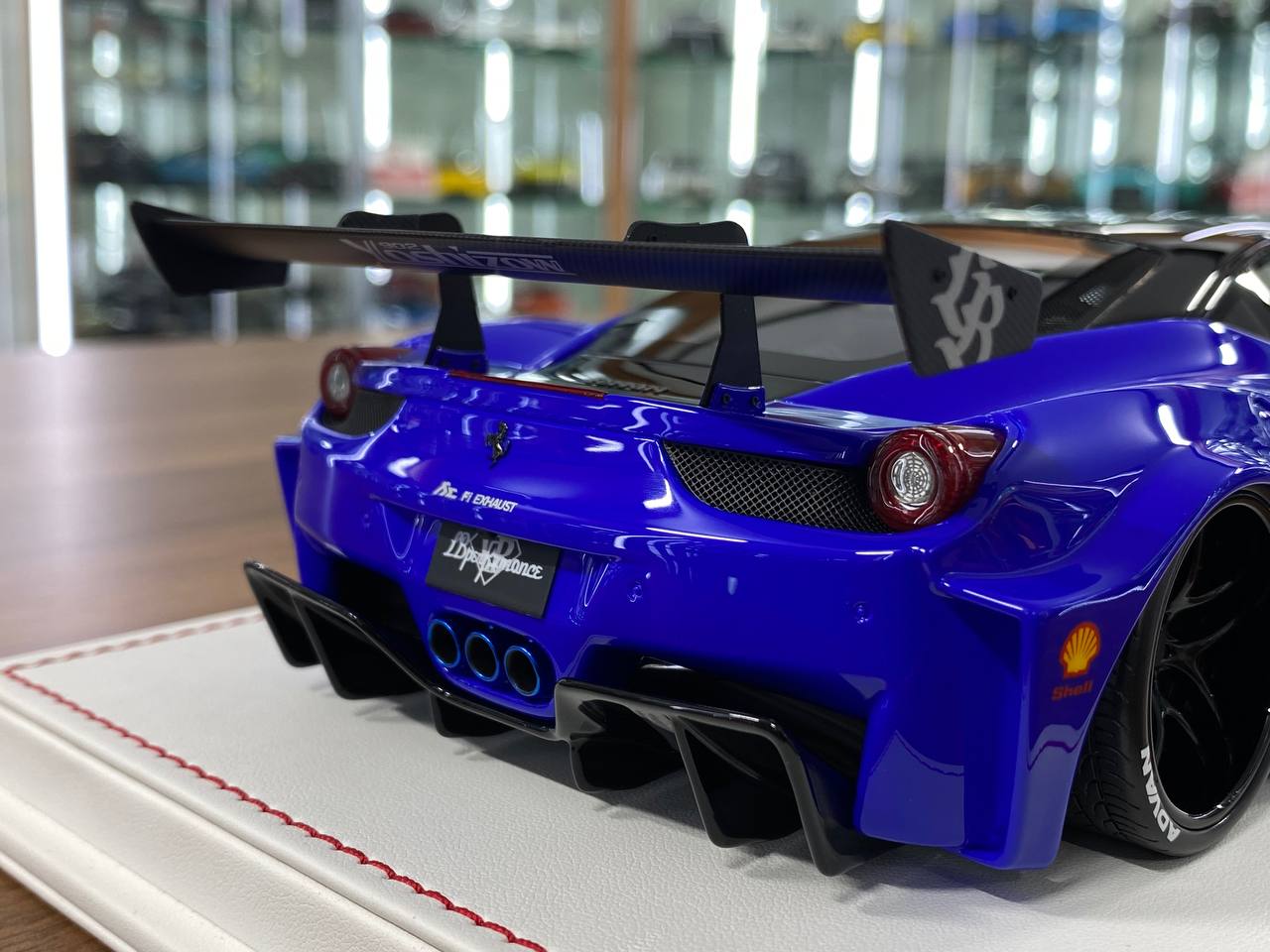 1/18 Resin Model – Ferrari 458 GT LB WORKS | Davis & Giovanni |Metallic Blue with Matt Carbon Bonnet