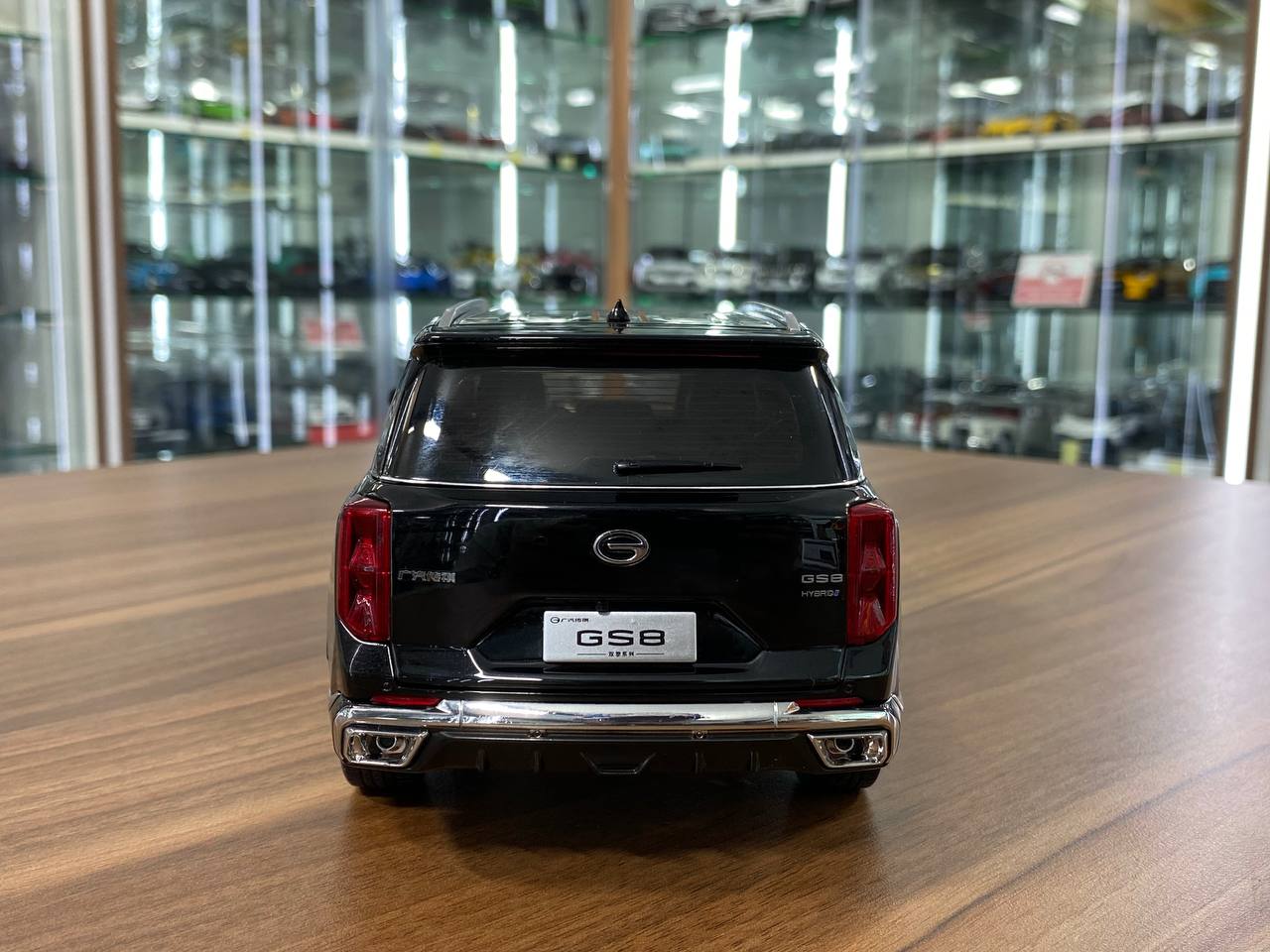 GAC Motor GAC Trumpchi GS8 Second Generation 2022 - 1/18 Diecast Black
