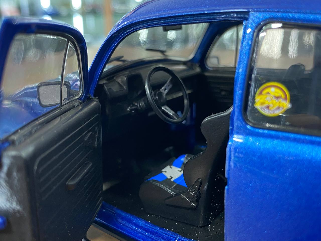 1/18 Solido Volkswagen BEETLE BAJA BLUE 1975 Model Car