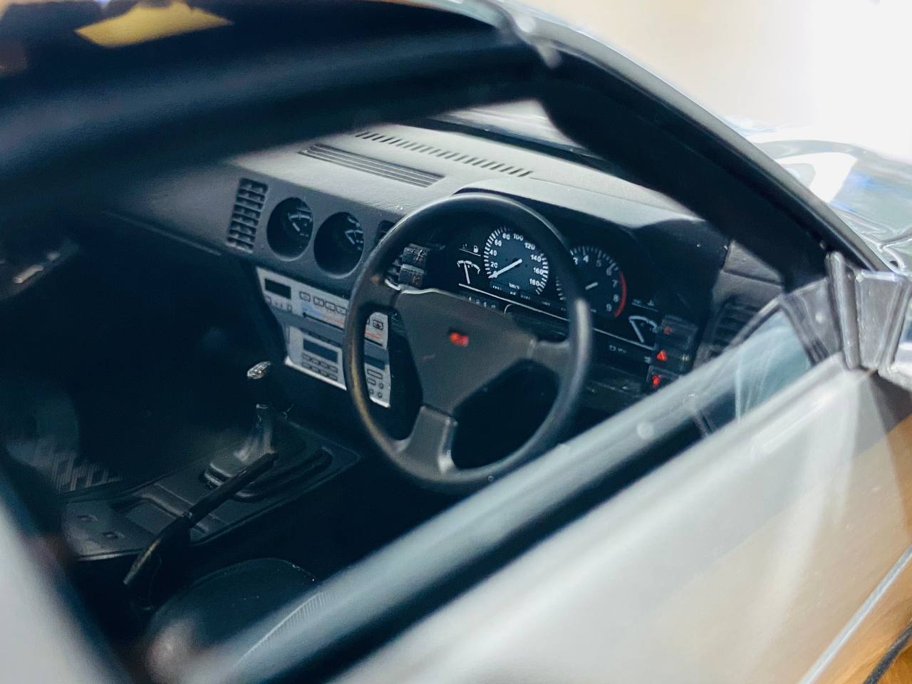 1/18 Resin Nissan Fairlady Z 300ZR Silver by Kyosho Samurai