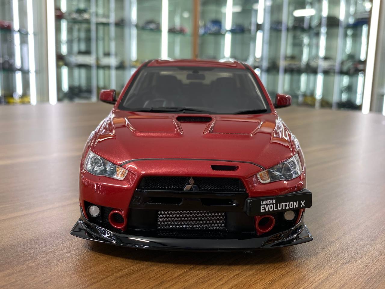 1:18 Resin Model - Otto Mobile Mitsubishi Lancer Evo X FQ 400 (Red)