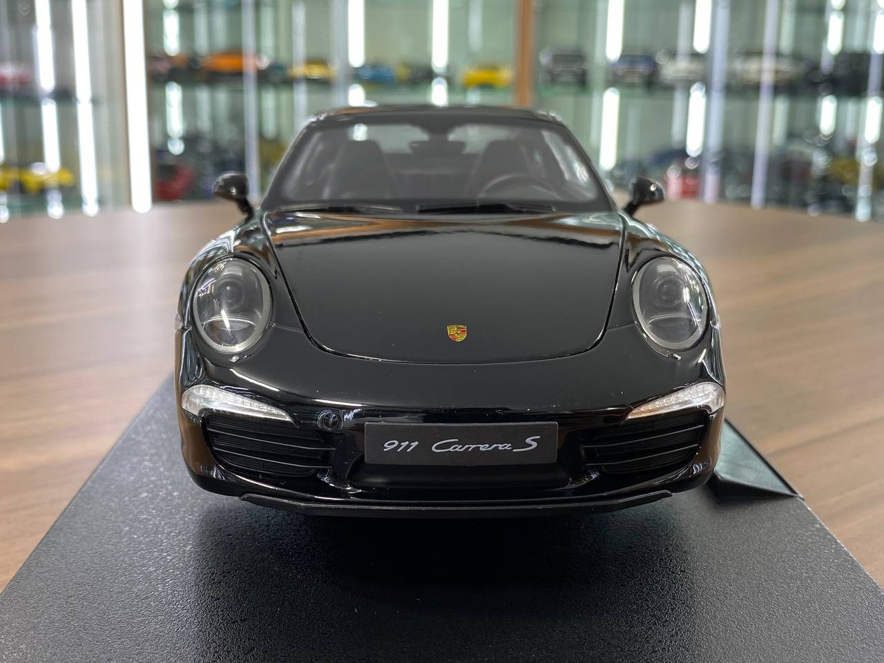 1/18 Welly Metal Diecast - Porsche 911(991) Carrera S in Black