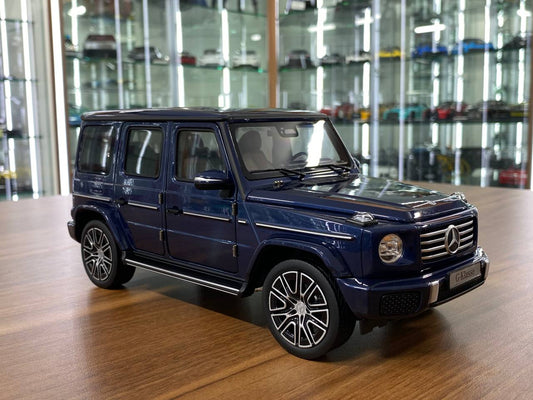 1/18 metal diecast Norev Dealer Edition Mercedes-Benz G 500 AMG Line Color Sodalite Blue