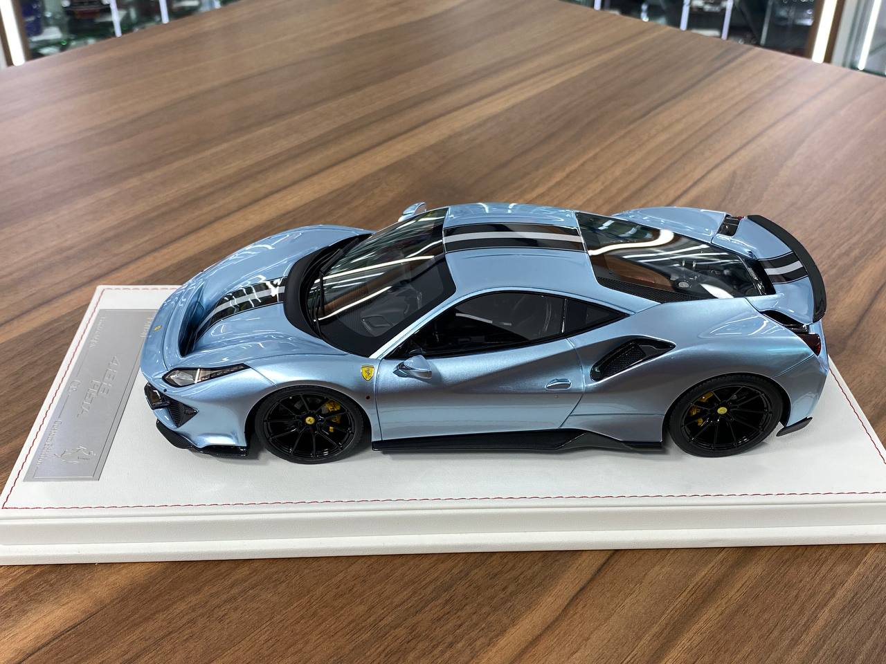 1/18 Resin CE Custom Edition Ferrari 488 Pista Ice Blue Ltd.Edn.30 pcs