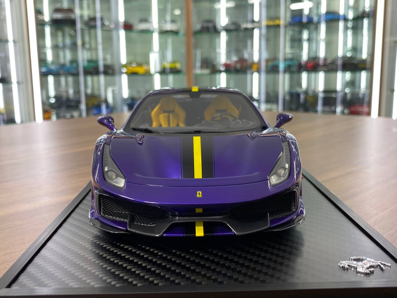 1/18 Resin BBR Models Ferrari 488 Pista Viola Al Humad Ltd.Edn.148 pcs