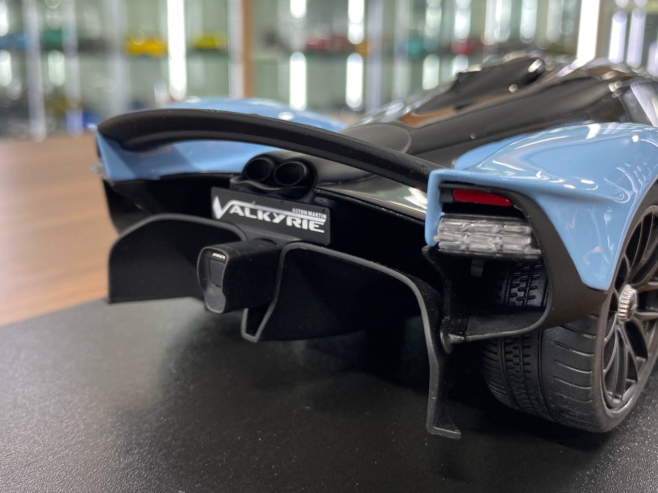 1/18 Resin Model – GT Spirit Aston Martin Valkyrie 2023 Blue Limited Edition
