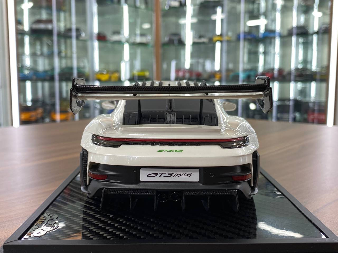 1/18 Resin – VIP Models Porsche 911 GT3 RS MR Pearl White Ltd.Edn.66 pcs