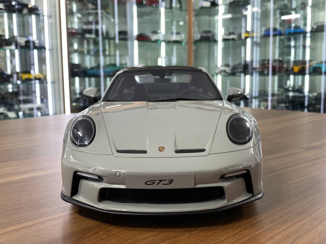 1/12 Resin Porsche 911 (992) GT3 Touring – Grey | GT Spirit | Limited Edition