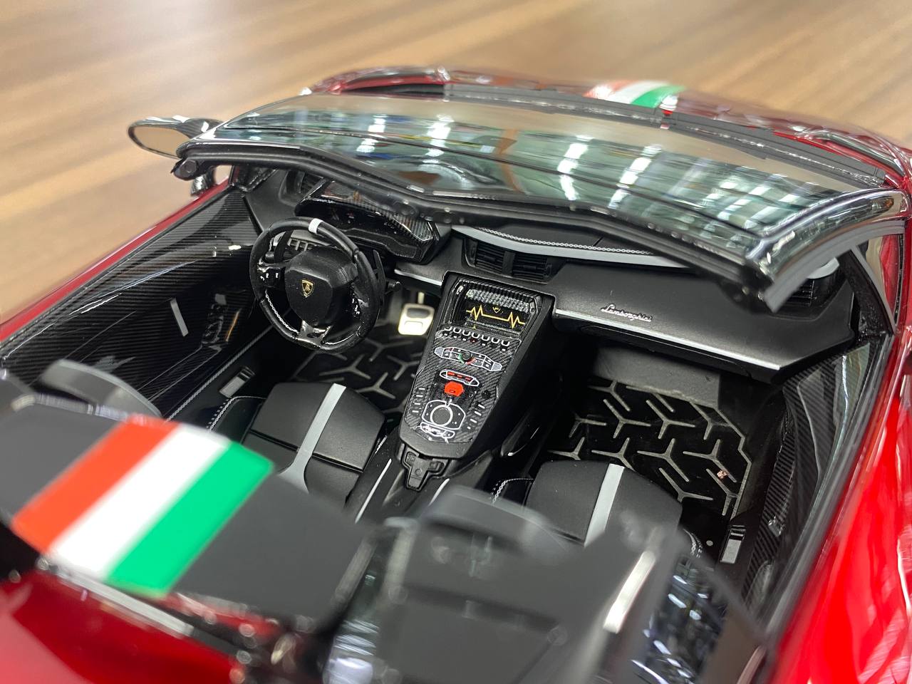 1/18 resin MR Collection Lamborghini Aventador Roadster SVJ Red / Italy flag Limited- 1 of 1