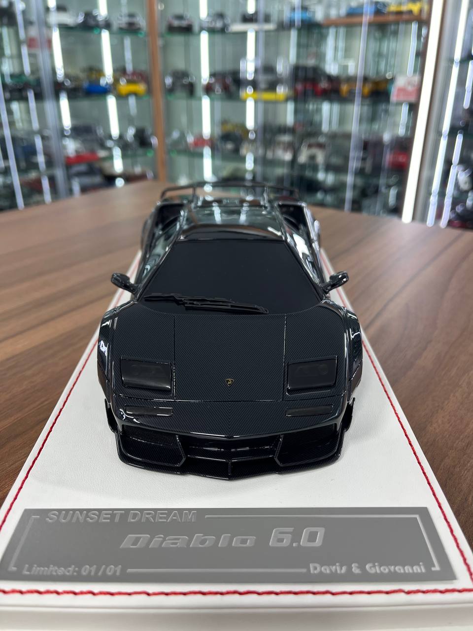 1:18 Lamborghini Diablo 6.0 "Sunset Dream" | Davis & Giovanni | Resin | Carbon Fiber | 1 of 1