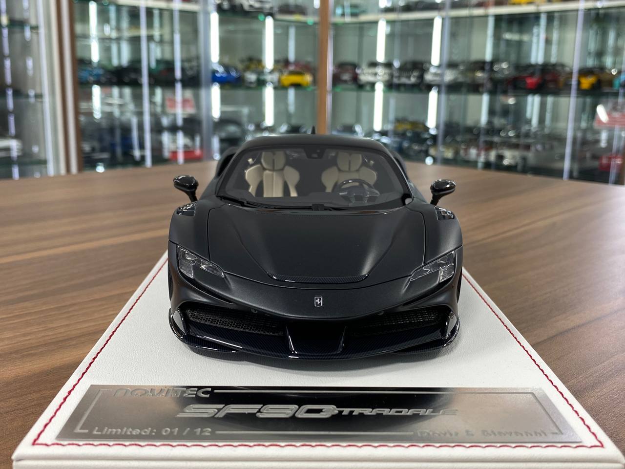 1/18 Davis & Giovanni Ferrari SF90 Stradale Novitec Matt Black | Resin | Limited 12 pcs