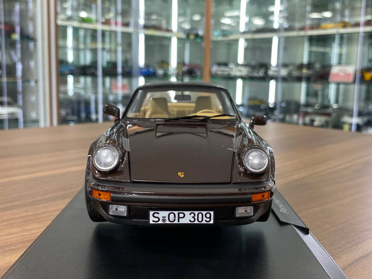 1/18 Metal Diecast - Porsche 911 Turbo Targa 3.3 (1987) Brown Metallic by Norev