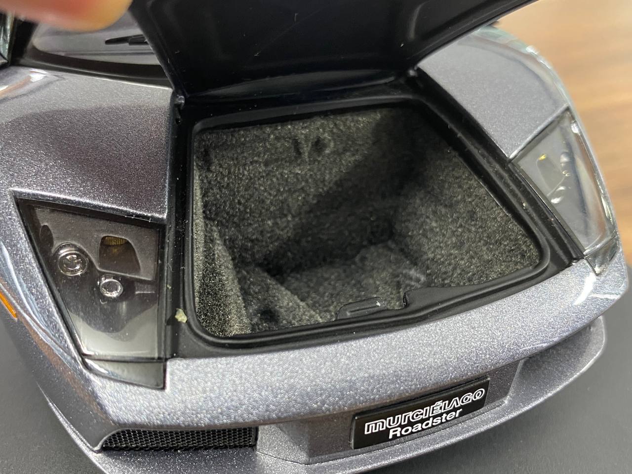 1/18 Diecast Metal Model – Lamborghini Murciélago Roadster | AUTOart | Full Opening