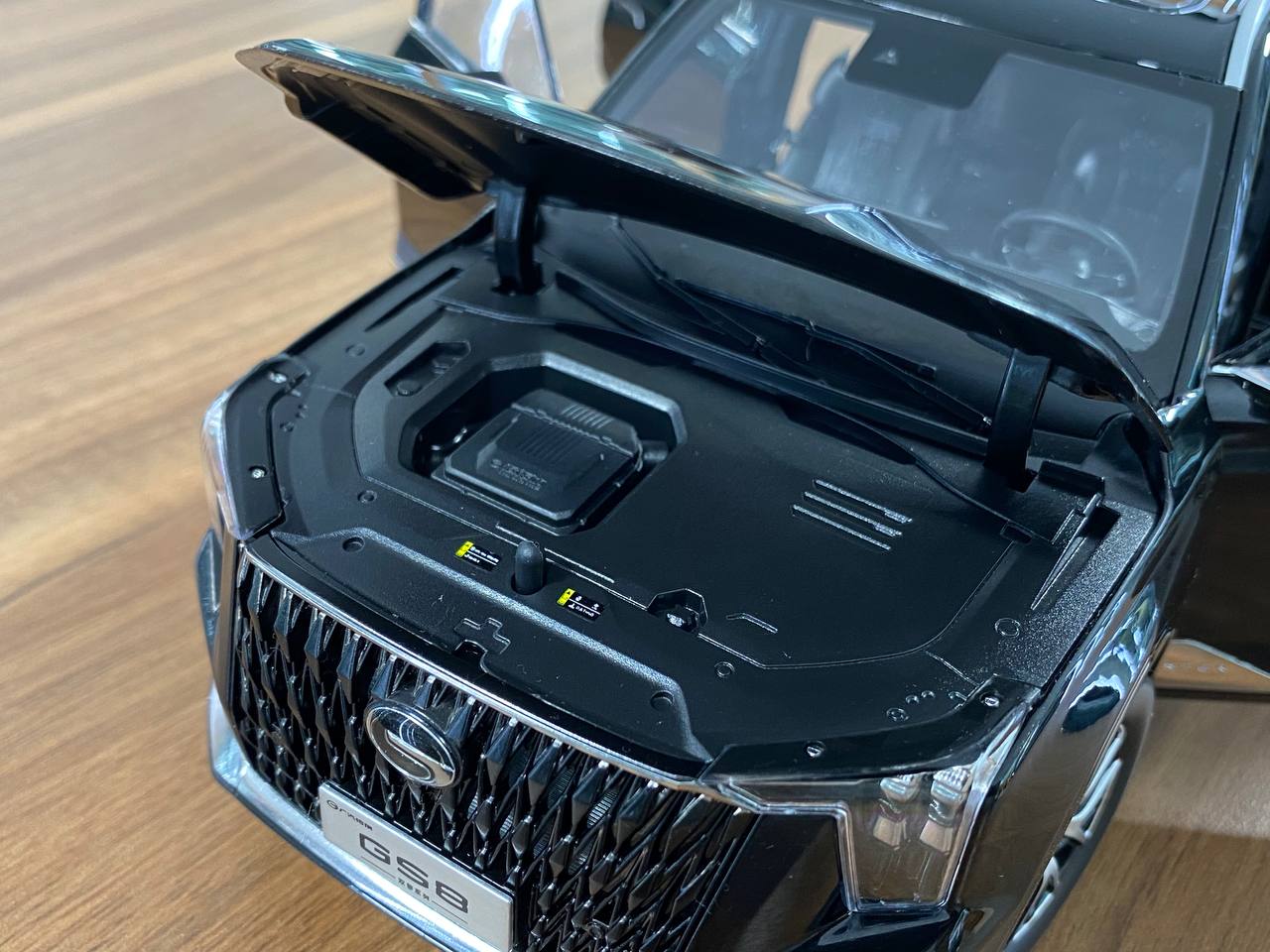 GAC Motor GAC Trumpchi GS8 Second Generation 2022 - 1/18 Diecast Black