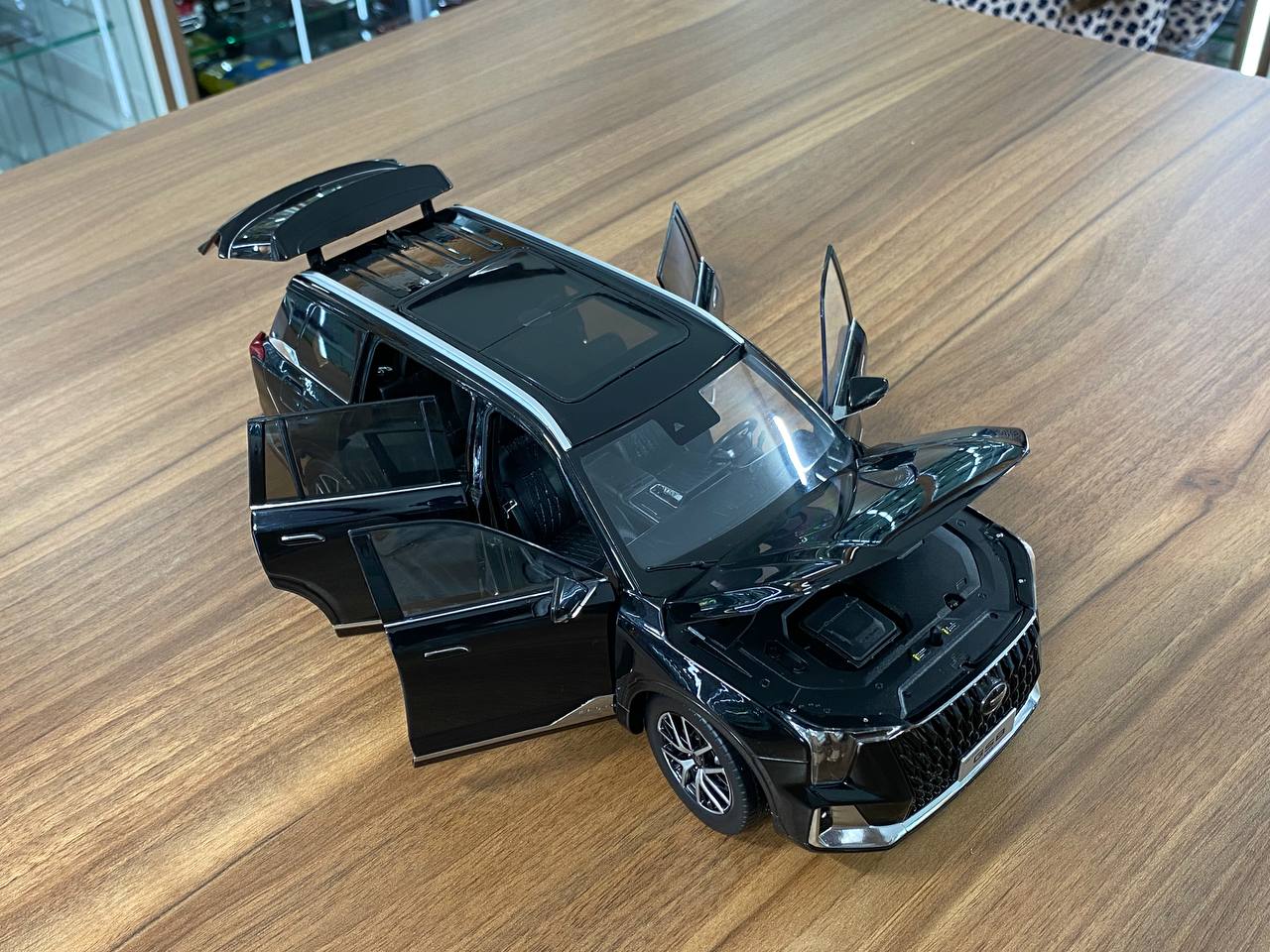GAC Motor GAC Trumpchi GS8 Second Generation 2022 - 1/18 Diecast Black