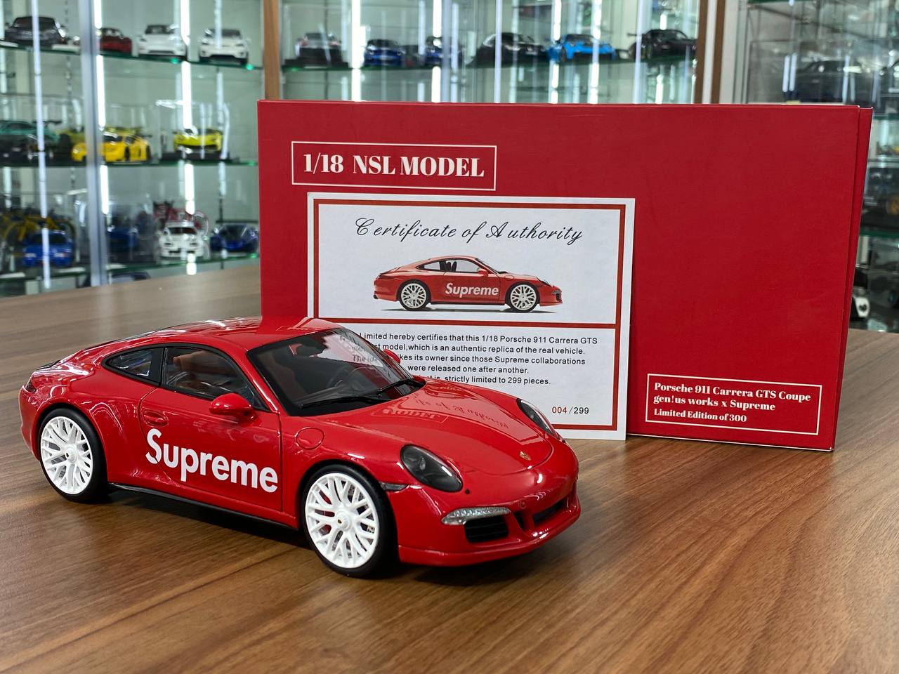 1:18 Diecast Full Opening – NSL Model Porsche 911 Carrera GTS Red Supreme / White Wheels – Limited 299