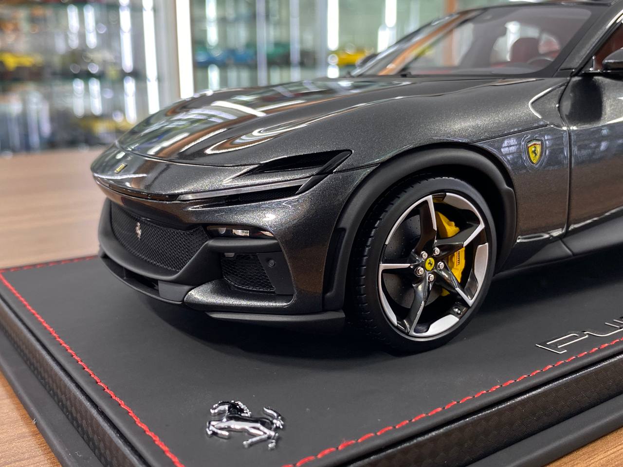 1/18 Resin Model – BBR Models Ferrari Purosangue Grigio Silverstone Limited-100 pcs