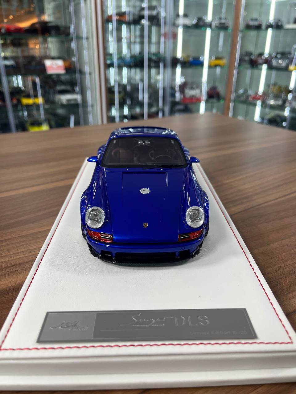 Ivy Models 1:18 Porsche Singer DLS – Blue | Resin | Limited to 20 pcs