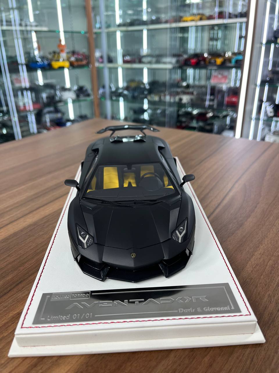 ★ 1/18 Davis & Giovanni Lamborghini Aventador – Matt Black | One-of-One Exclusive