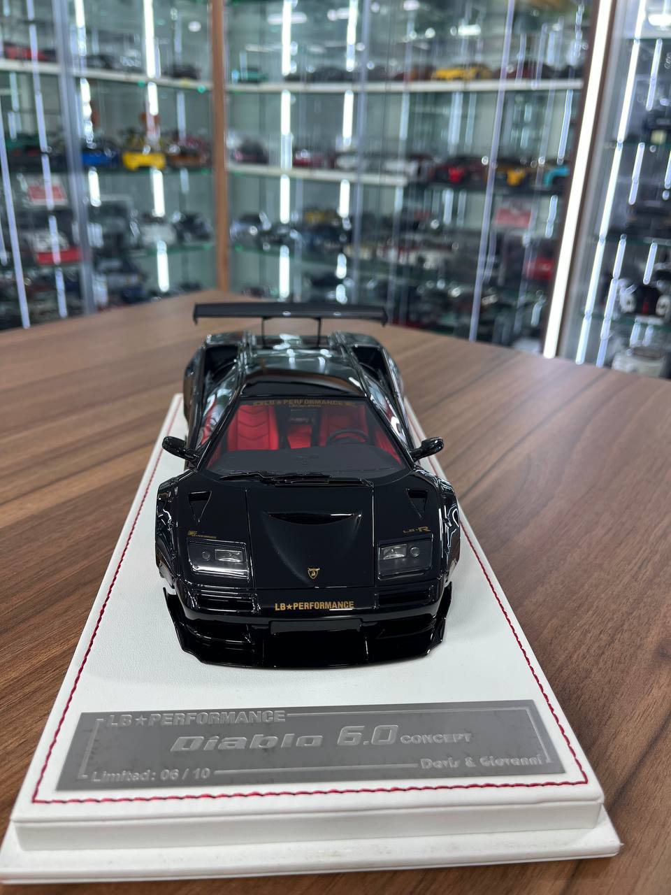 1/18 Lamborghini Diablo 6.0 Concept LB Performance | Davis & Giovanni | Limited to 10 pcs