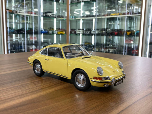 1/18 KYOSHO Porsche 911 (901) Champagne Yellow | Diecast Model with Full Opening