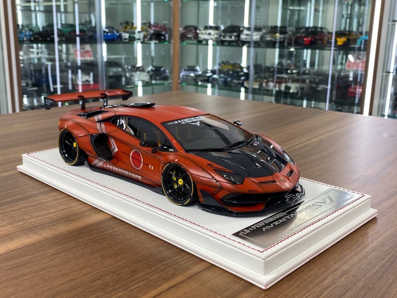 1/18 Resin Davis & Giovanni Lamborghini AVENTADOR SVJ LB Performance Matt orange, Zero Zen Limited- 1 of 8pcs