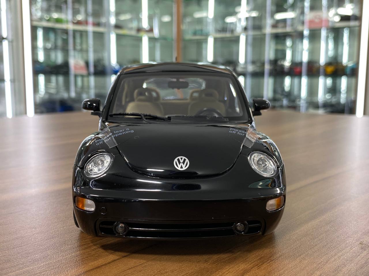 1/18 GATE G Volkswagen BEETLE COUPE BLACK Model Car
