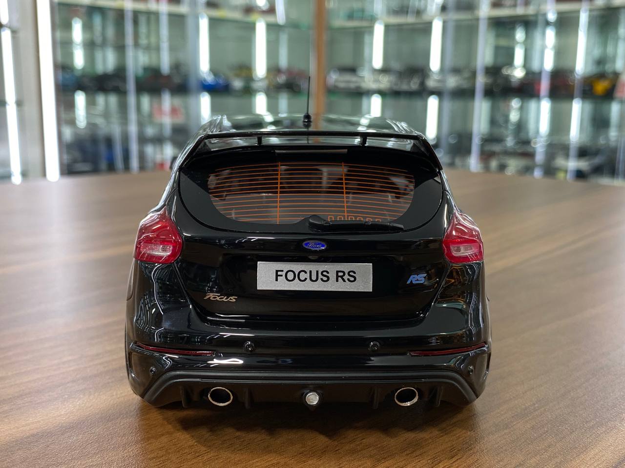 1/18 Resin Ford Focus RS MK3 Black Otto Model Car