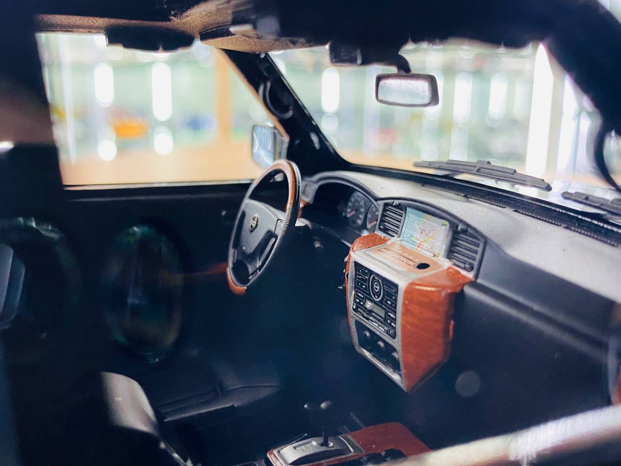 Ivy Model 1/18 Nissan Patrol Safari Y61 – Black, Limited Edition 01/104